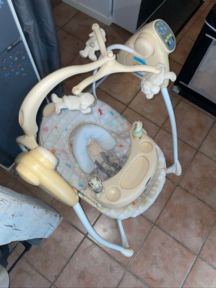 Balancelle Graco en très bon état - photo numéro 2