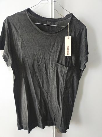 T-shirt gris foncé Diesel taille L soit 40/42
