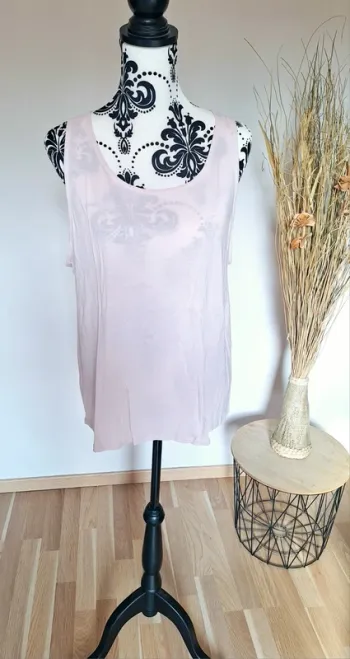 🌸 Débardeur femme rose pâle  taille 46 🌸