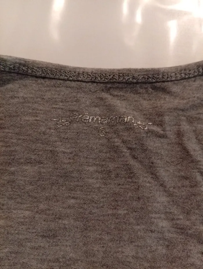 T-shirt de grossesse et d'allaitement - photo numéro 3