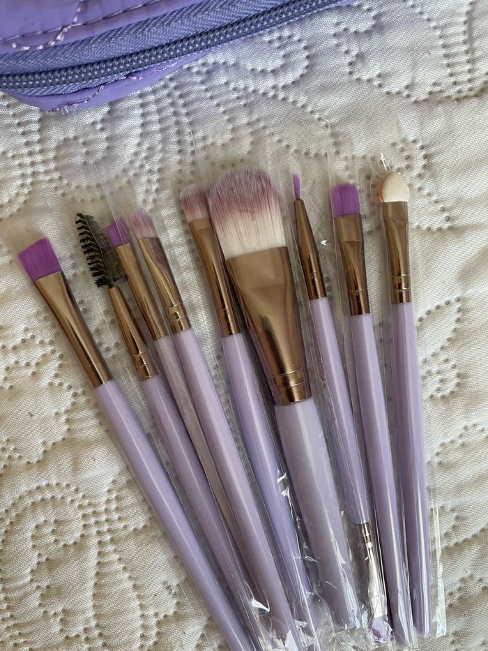 Trousse + pinceaux à maquillage Mauve - photo numéro 3