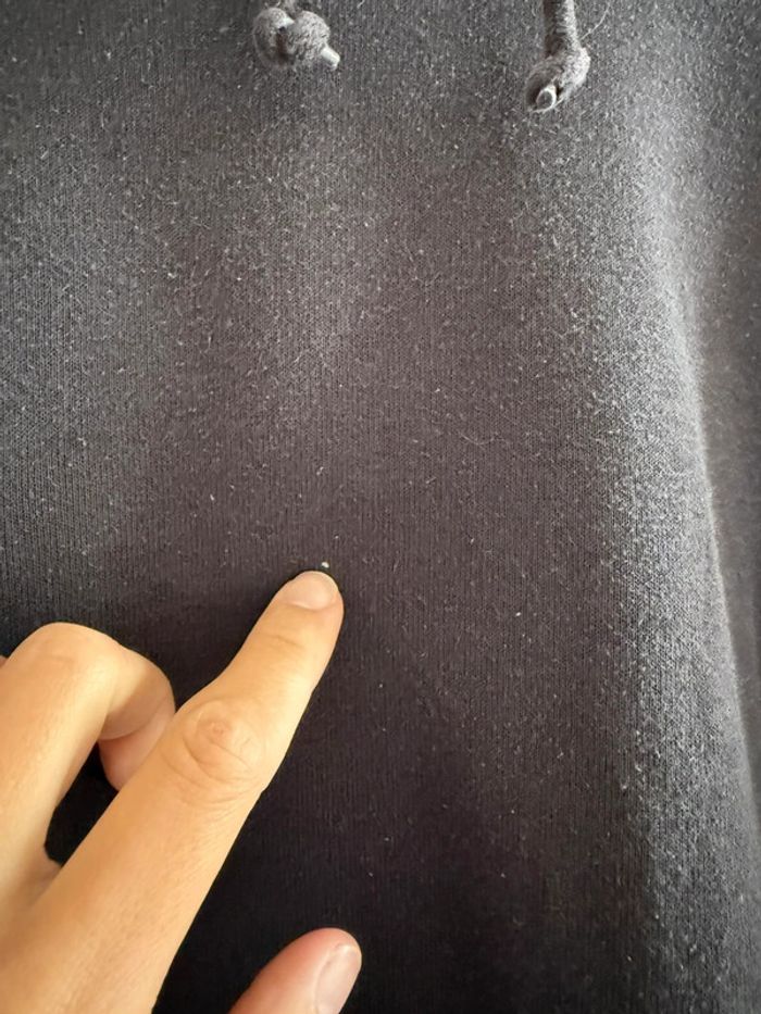 Pull / Sweat à capuche cordon & poches avant Carhartt taille S couleur noir. - photo numéro 5