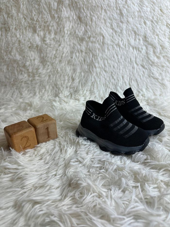 Paire de basket taille 21 Shein
