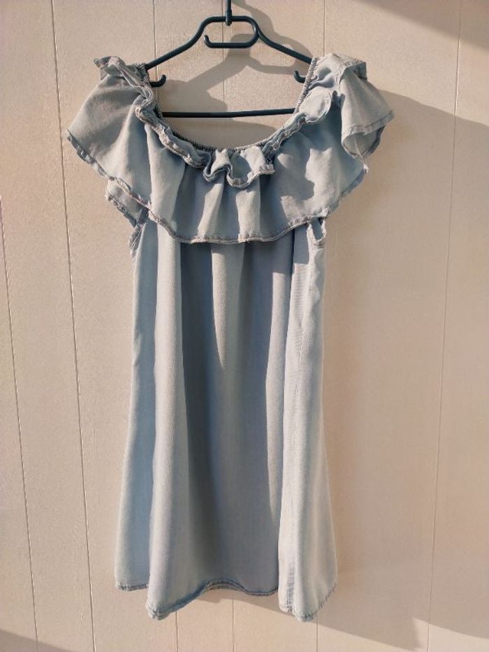 Robe femme bleu ciel froufrous