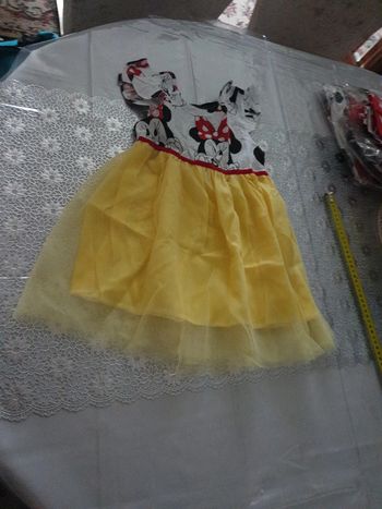 Robe neuve 3 ans minnie