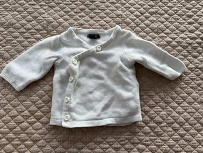 Lot 2 gilets bonnet / prématuré / comme neuf - photo numéro 2