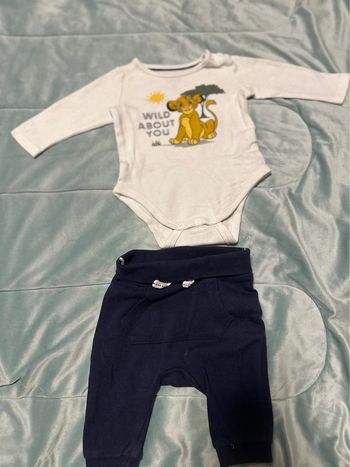 Ensemble Disney baby