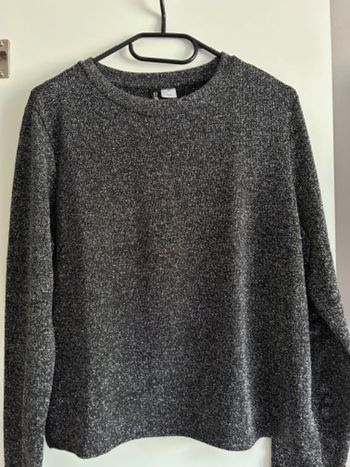 Pull à paillettes