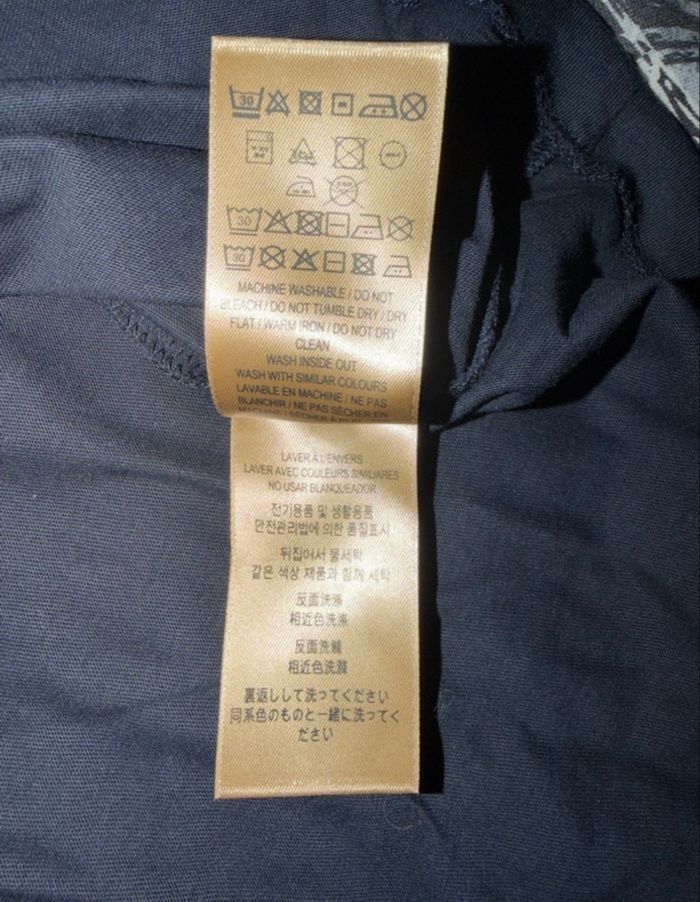 T-shirt Burberry bleu marine taille S - photo numéro 6
