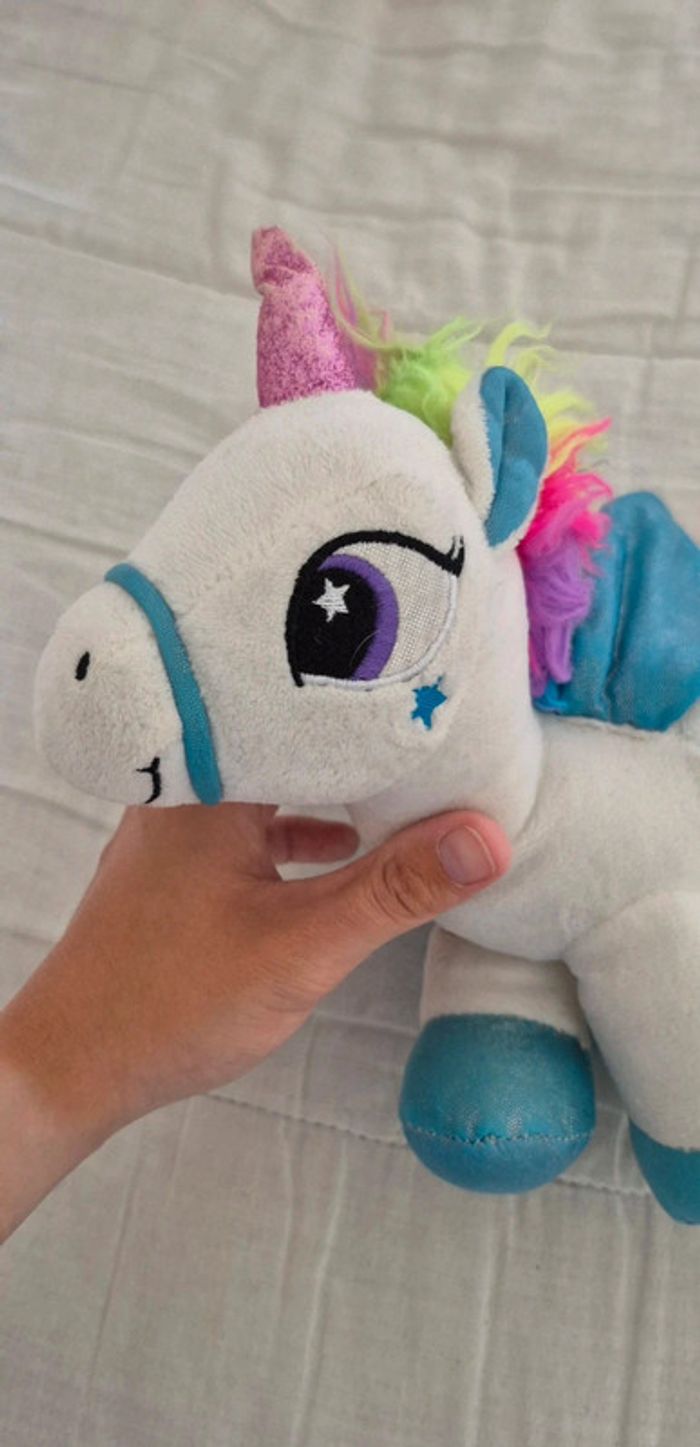 Peluche / doudou licorne - photo numéro 3