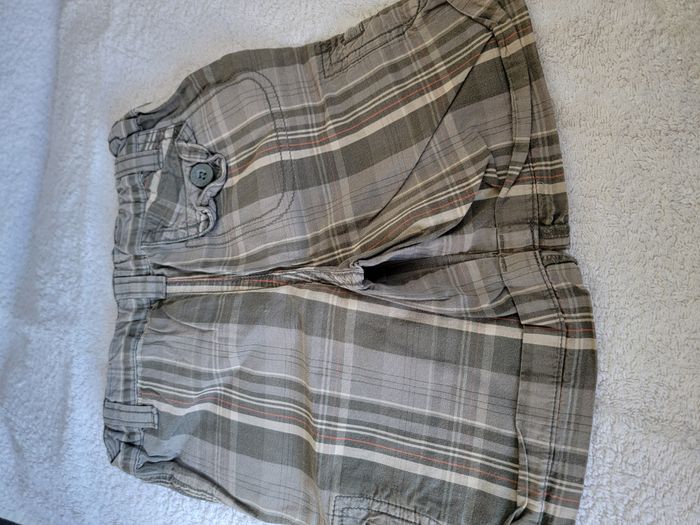 Lot de vêtements 2 ans garçon - photo numéro 4