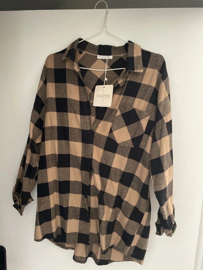 Chemise carreaux neuve