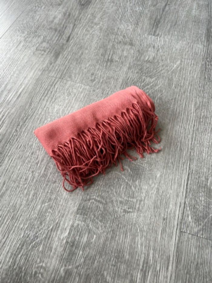 Foulard fin rose
