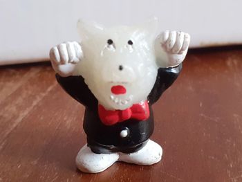 🍫 Jouet Fantasy Personnage Phosphorescent Maraja Art Kinder