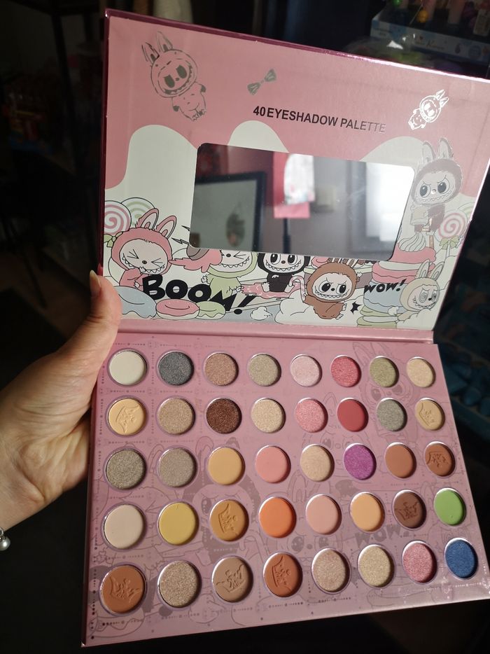 Magnifique palette fard à paupière