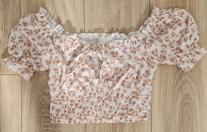 T. 36 (S) - Joli Crop Top