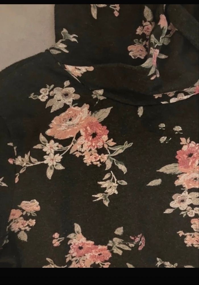 Sweat à capuche gris foncé à motifs fleurs - photo numéro 2