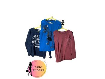 Lot T-Shirt Bleu, Rouge et Marine - Taille 7 ans - Parfait État.