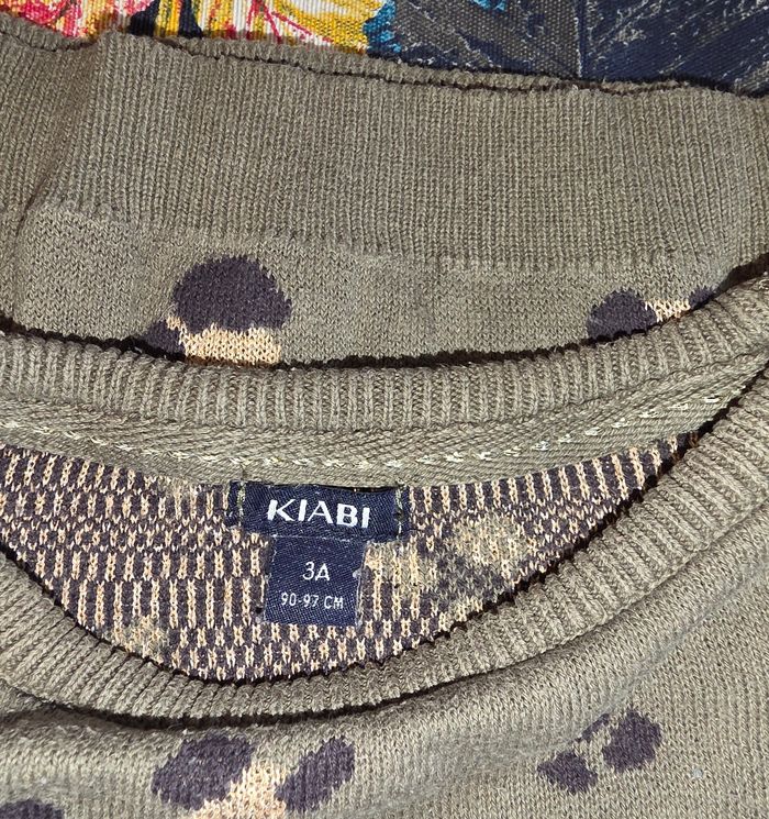 Pull kaki 3 ans - photo numéro 3
