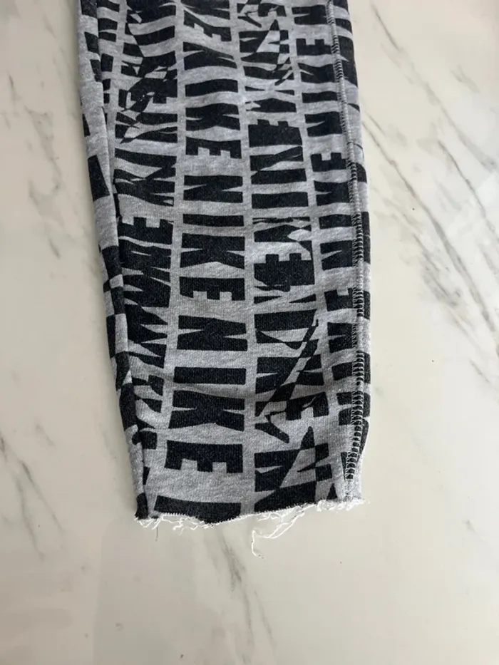 Pantalon jogging Nike taille XS - photo numéro 5