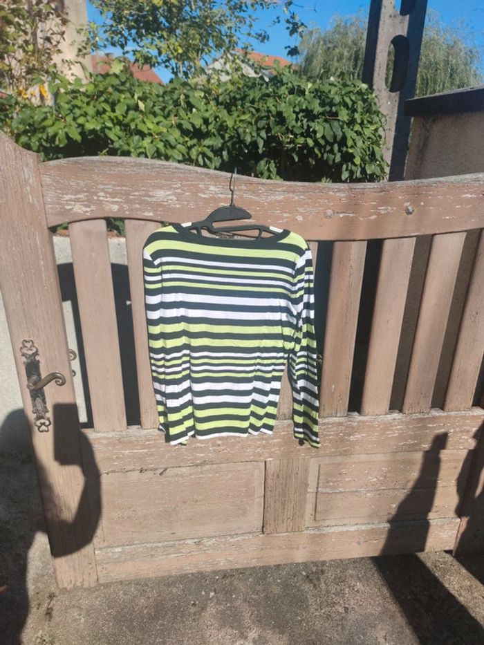 T shirt manche longue taille 3 zamba - photo numéro 2