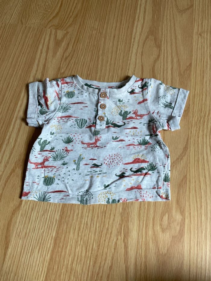 T-shirt