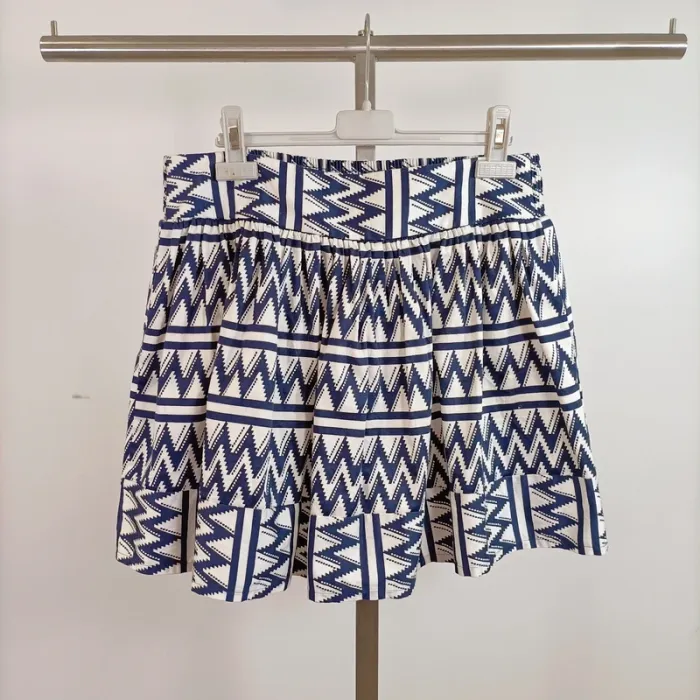Jupe Patineuse ample blanc imprimé bleu motifs géométriques – Jennyfer – taille L