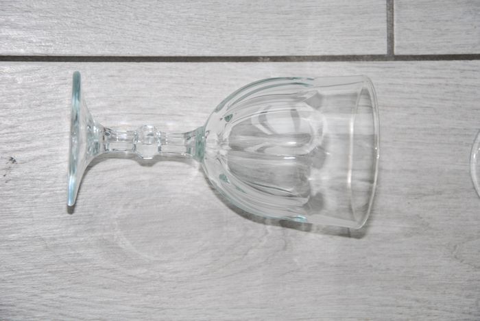 6 verres à pied a vin 31 cl CALICE coté table - photo numéro 2