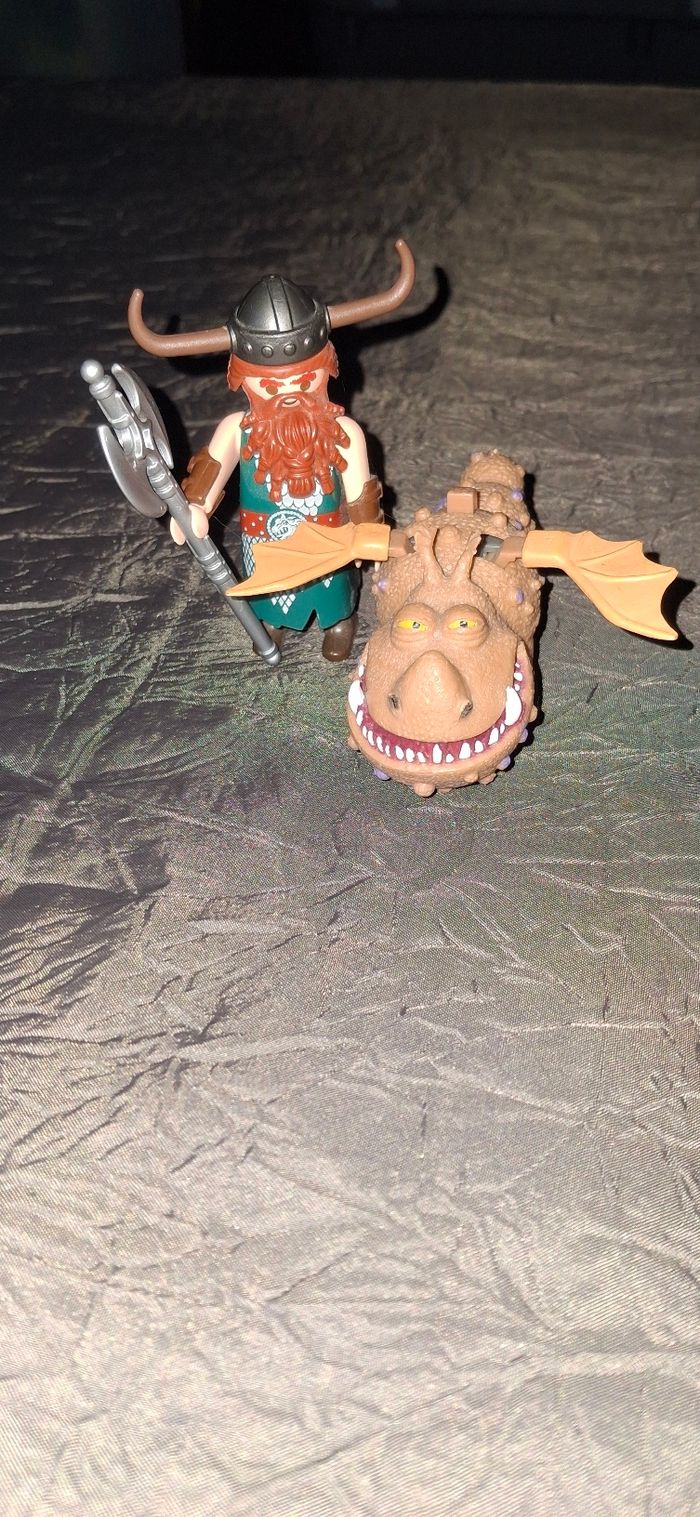 Figurine Stoïk le Vaste avec Dragon Gronckle - "How to Train Your Dragon" - Bon État - photo numéro 2