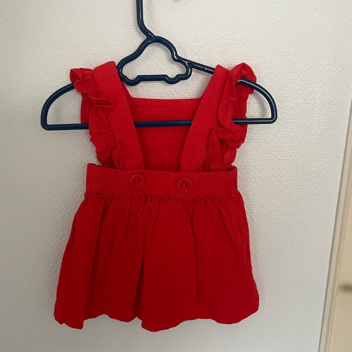 Robe rouge taille 3 mois - photo numéro 2