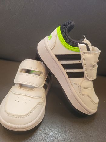 Basket taille 21