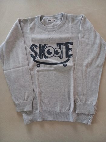 Pull gris