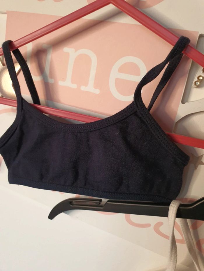 2 brassières 6 ans - photo numéro 3