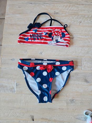 Maillot de bain/ bikini fille minnie taille 4ans