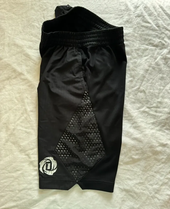 Short Adidas - photo numéro 5