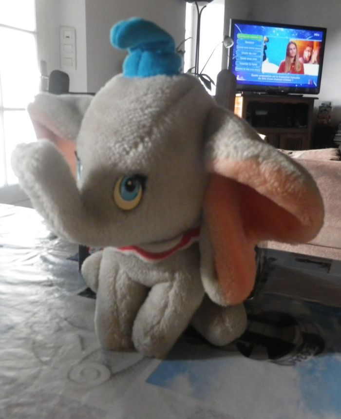 Peluche Disney Dumbo - photo numéro 3