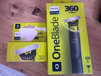 Philips Tondeuse Cheveux Noir et Vert QP2724/23 + 1 lame
