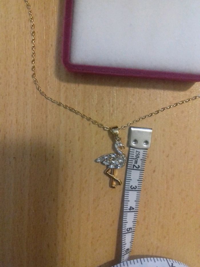 Collier et pendentif flamant rose avec sa boîte - photo numéro 4