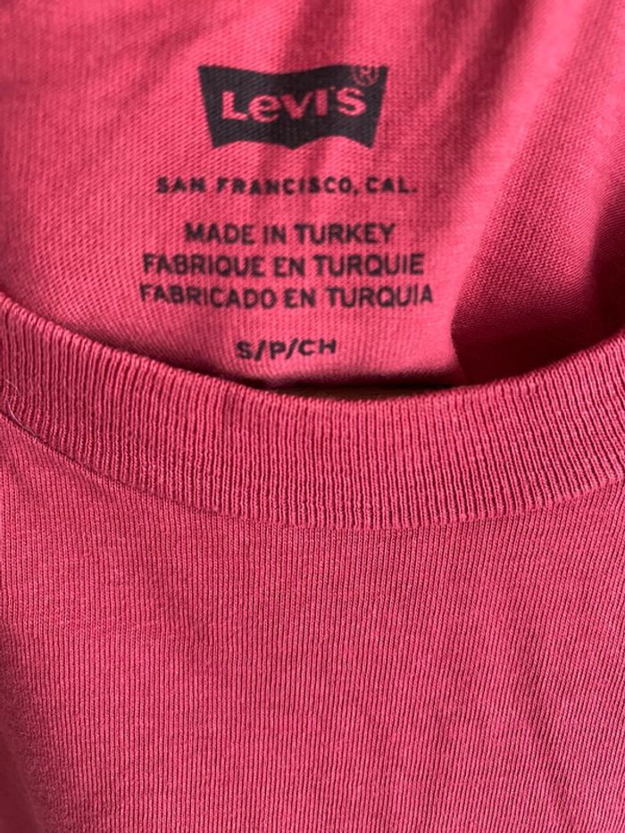 Tee-shirt Lévis - photo numéro 2