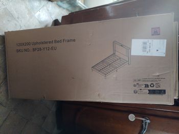 lit capitonné 120x200 cm