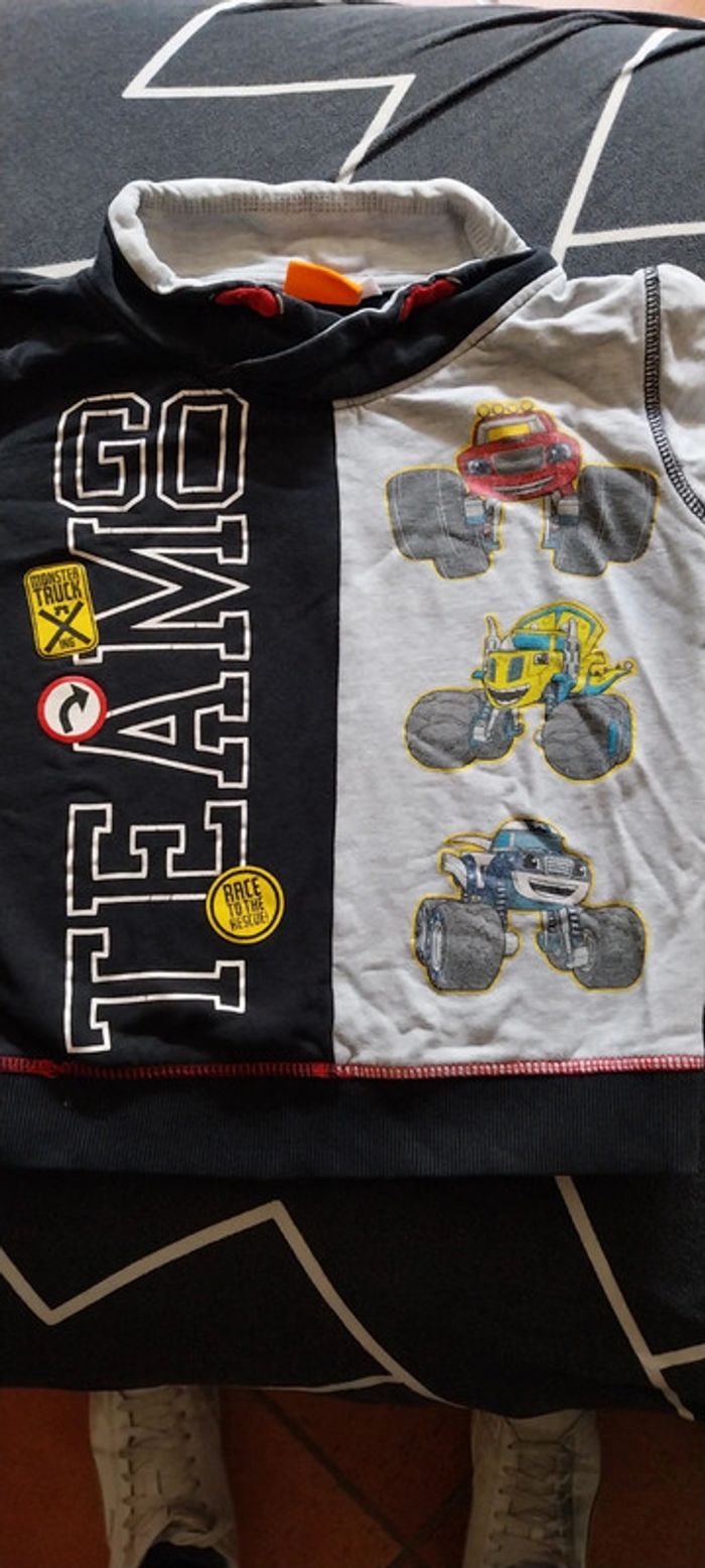 Pull T6 7 ans - photo numéro 2