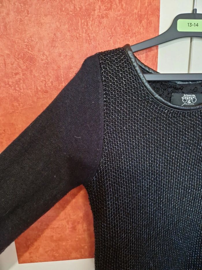 Pull ouvert dos - photo numéro 4