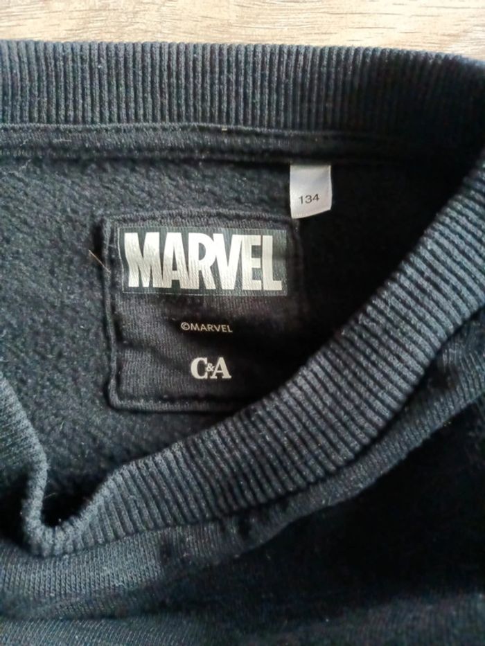 16. Sweat C&A Marvel Black Panther 134 porté 1x - photo numéro 4