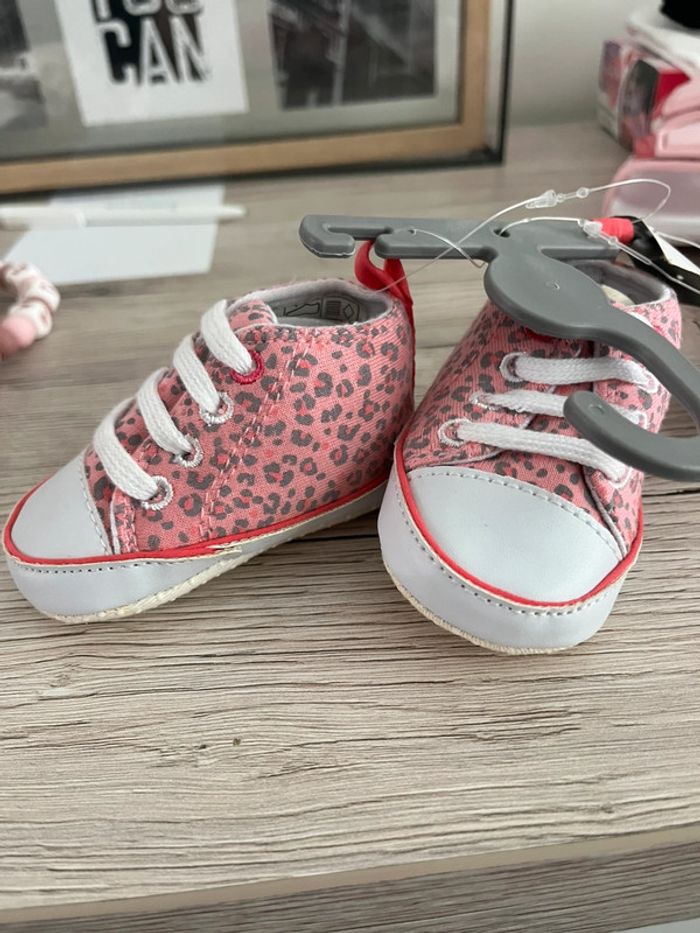 Chaussure en tissu / léopard / rose
