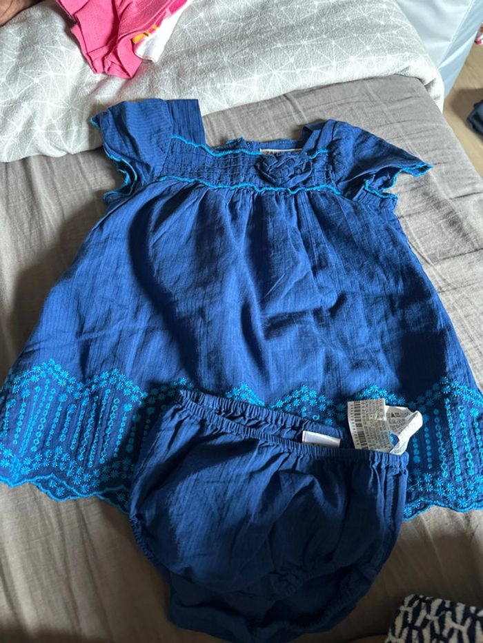 Zara robe et culotte 68