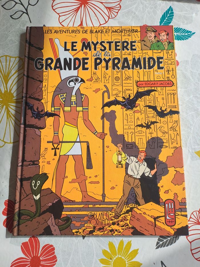 Blake et mortimer, le mystère de la pyramide