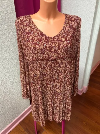 Robe plissée à motifs