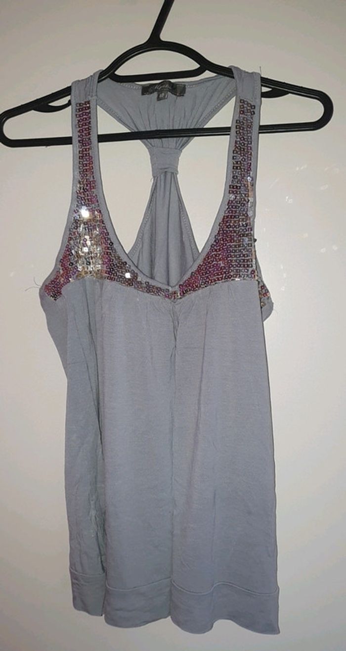 Débardeur paillettes en haut gris