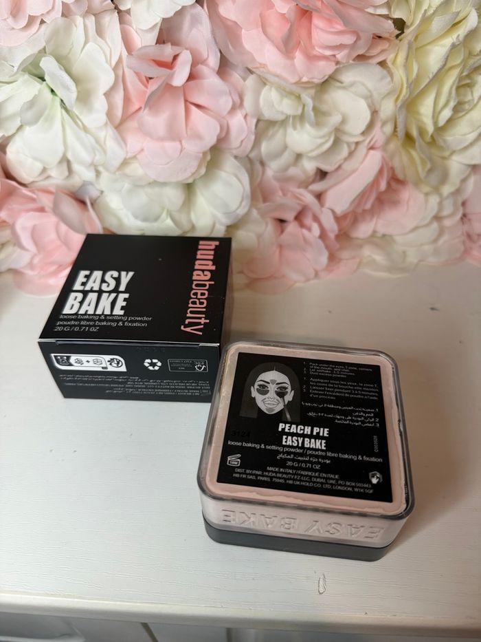 Poudre Huda beauty - photo numéro 2