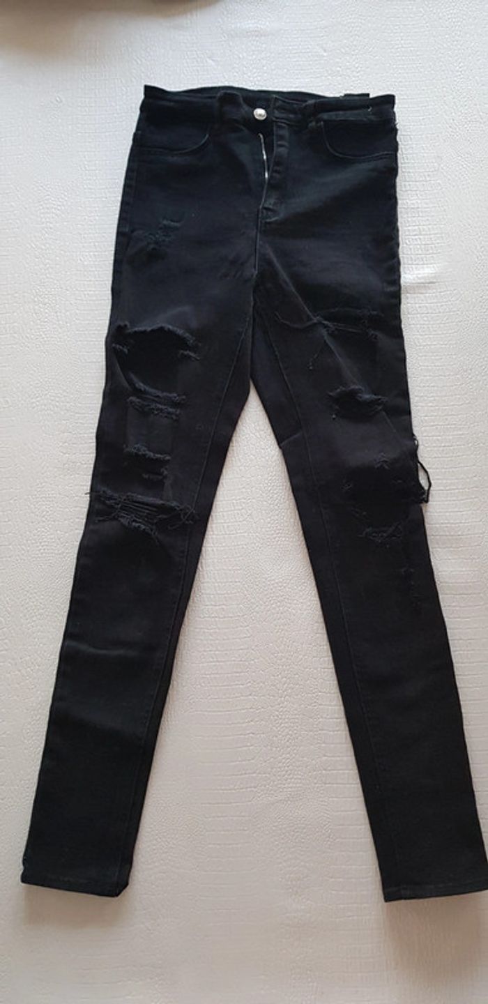 Jeans slim noir dechiré